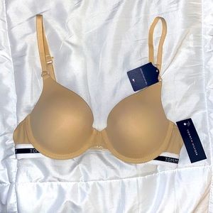 Tommy Hilfiger Logo Band Push up Bra